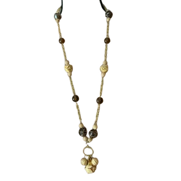 Jewelry - 🔥Just in Vintage gold tone chain beaded 42” around.